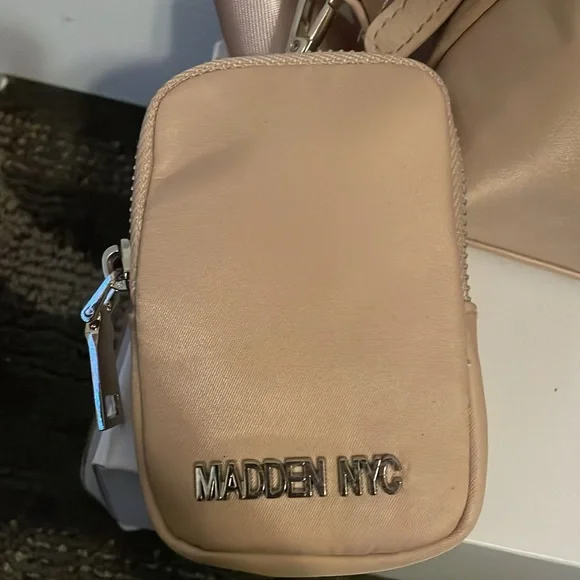 Steve Madden purse - Picture 3 of 5